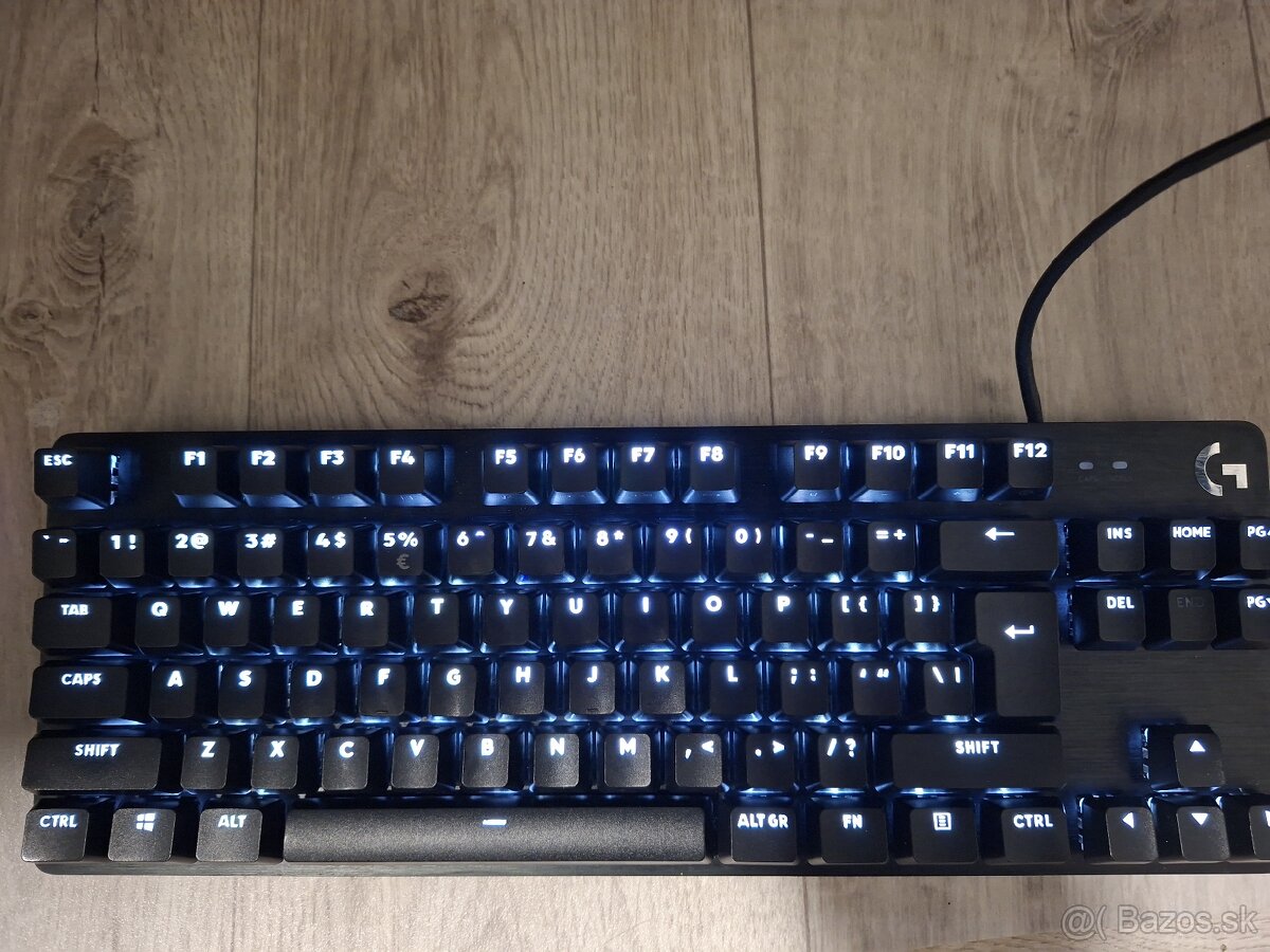 Predám málo používanú klávesnicu - 2
