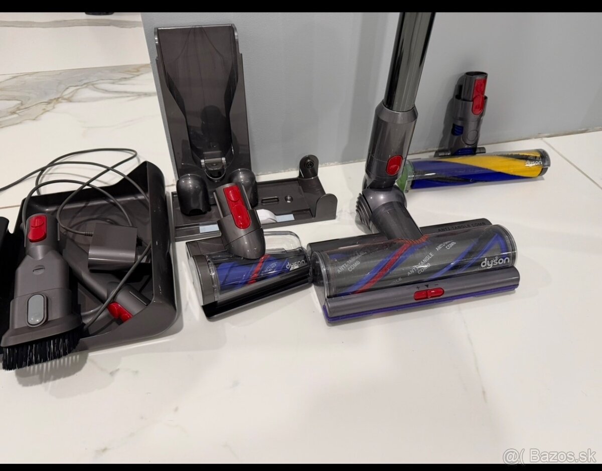 Dyson V15s Detect Submarine v zaruke - 2