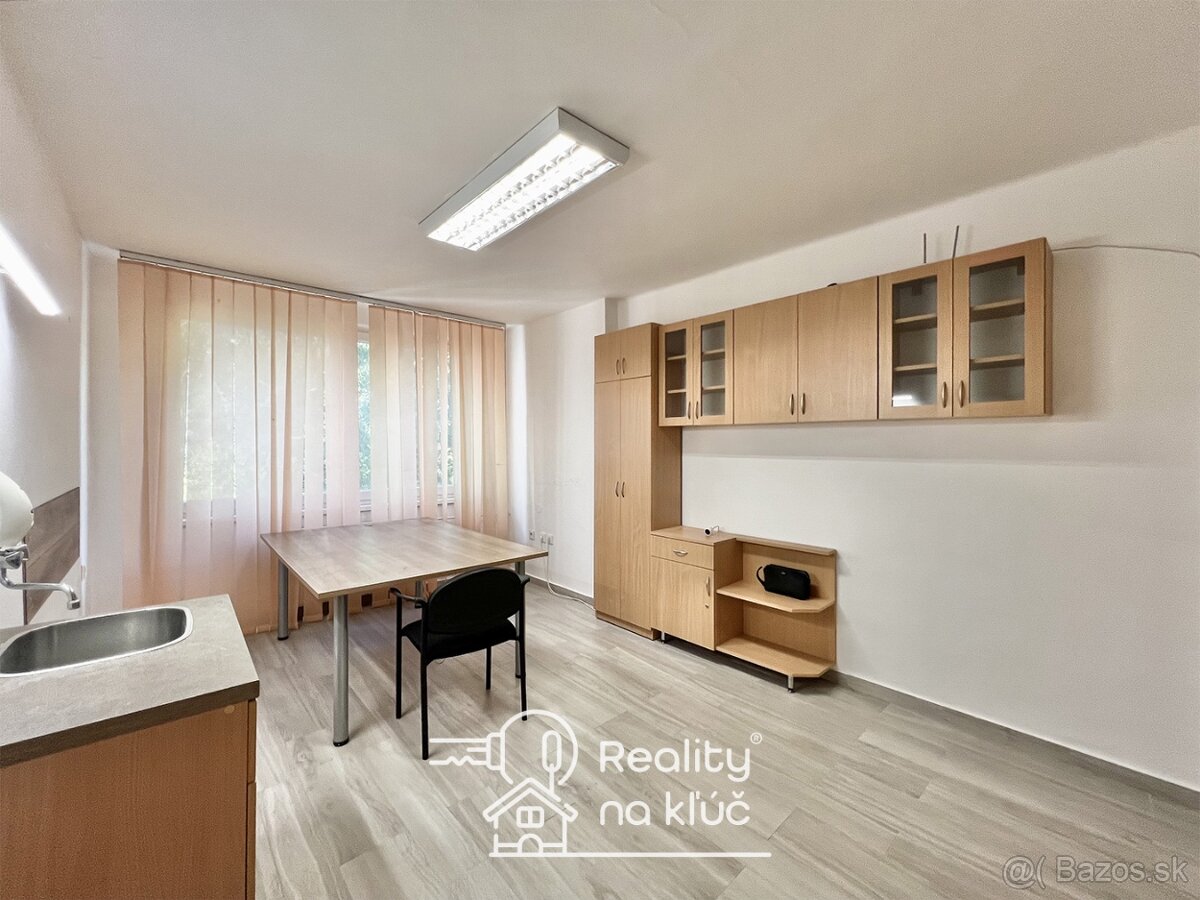 Na prenájom kancelárske a podnikateľské priestory v centre - 2