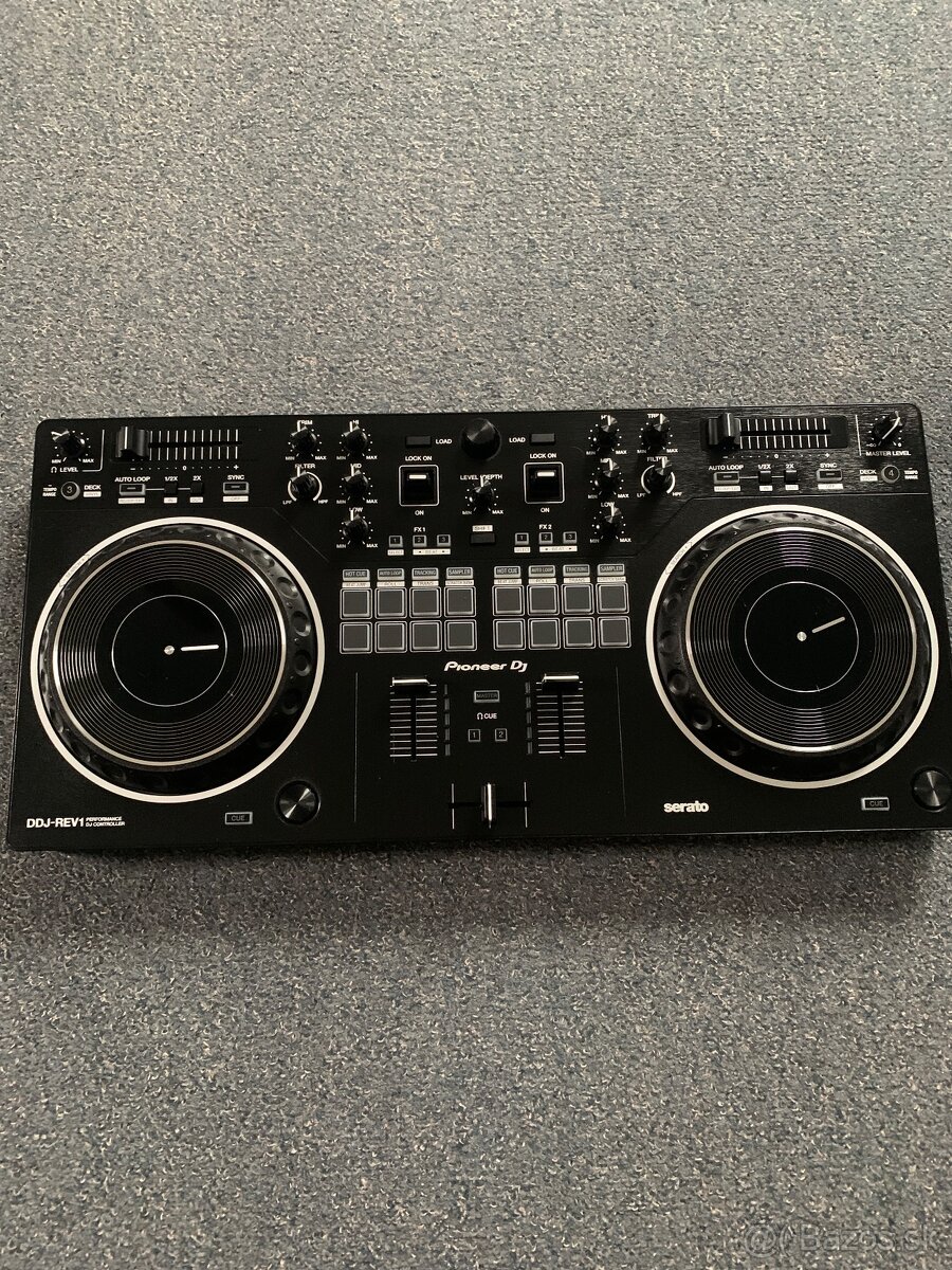 Pioneer DDJ REV1 - 2