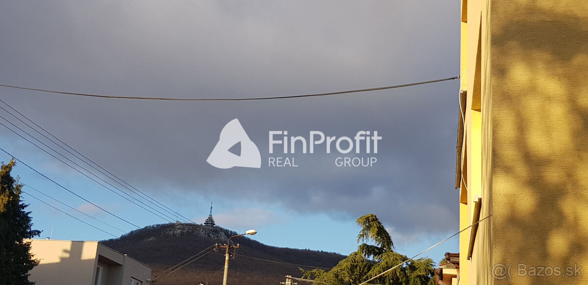 Predám zariadený RD Nitra - Zobor možný k nasťahovaniu. - 2