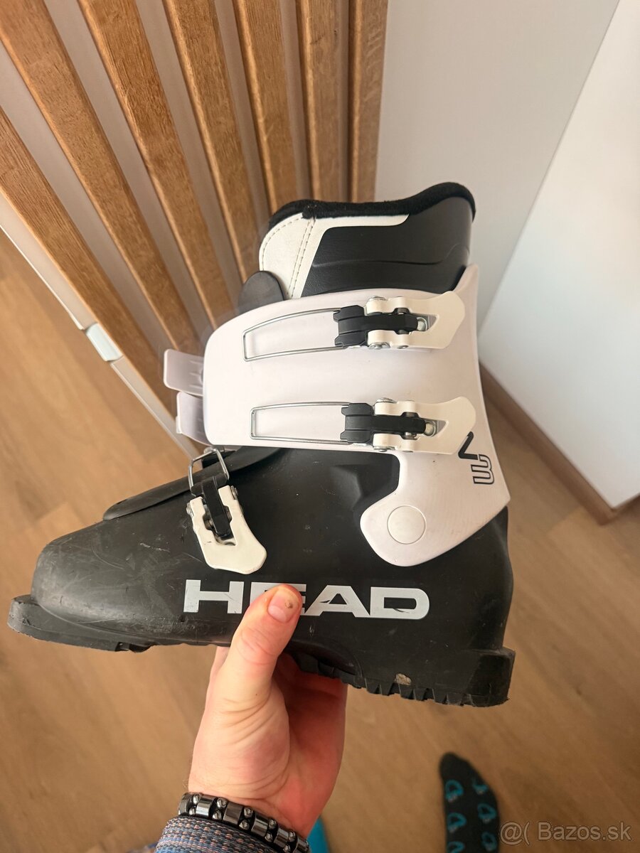 Lyže HEAD,lyzriarky + palice...120€ - 2
