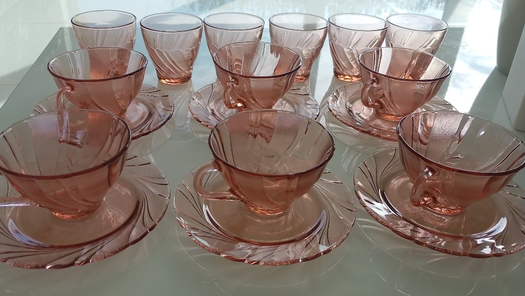 Sada poharov, ružové sklo - 2