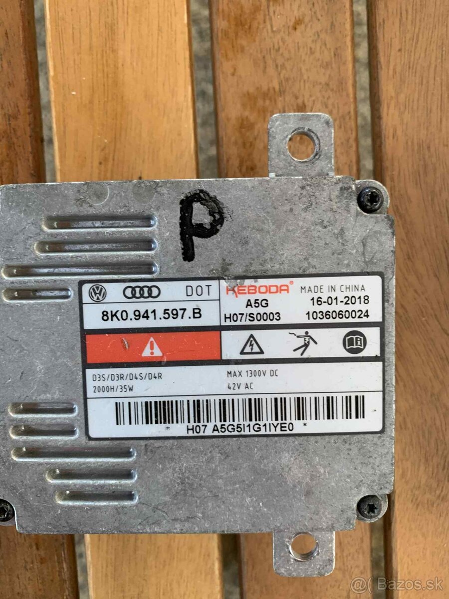 Riadiaca jednotka xenonu 8K0941597B - 2