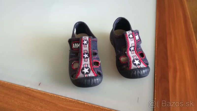Domáca obuv. - 2