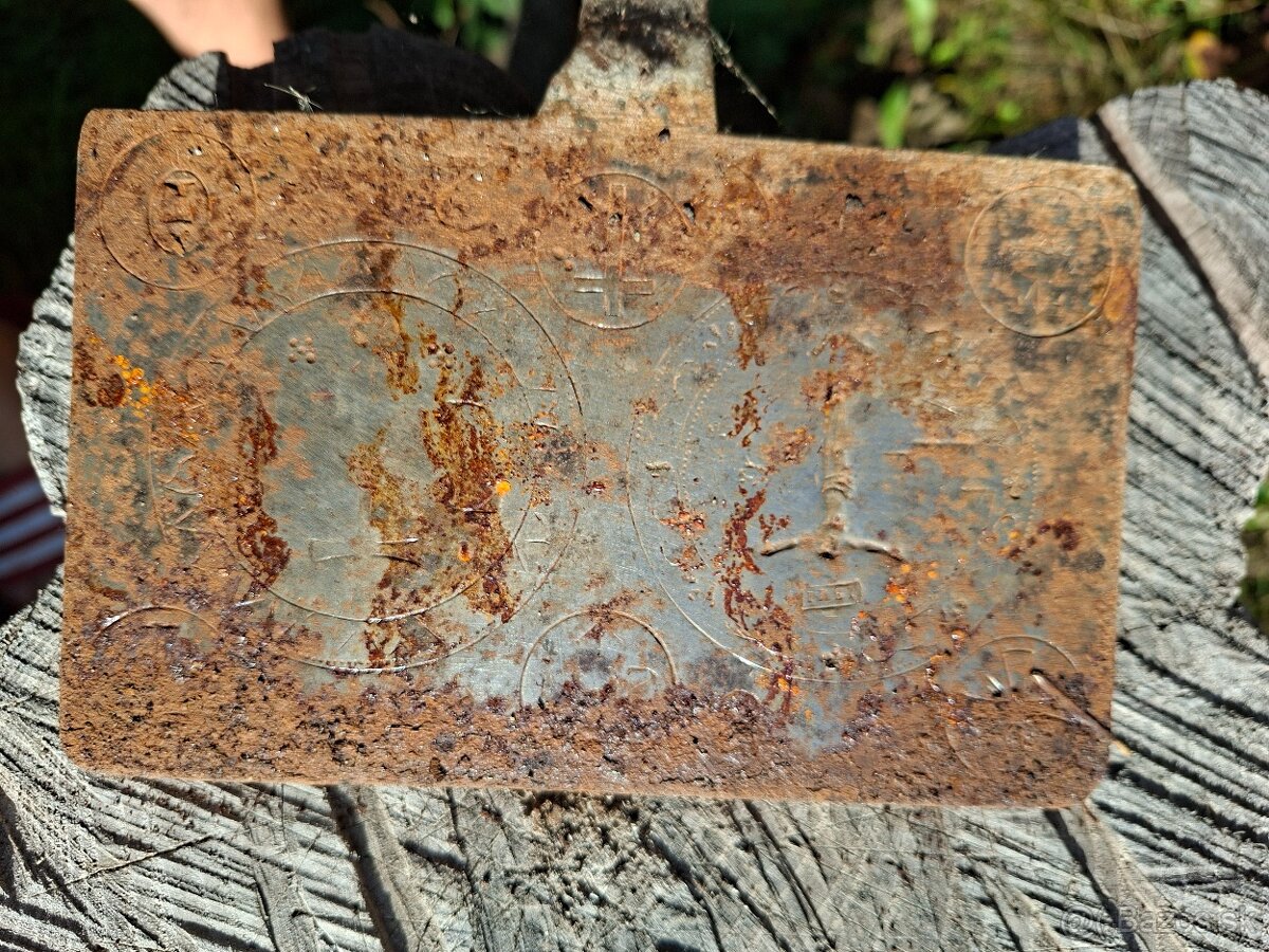 Forma na pecenie hostii - 2