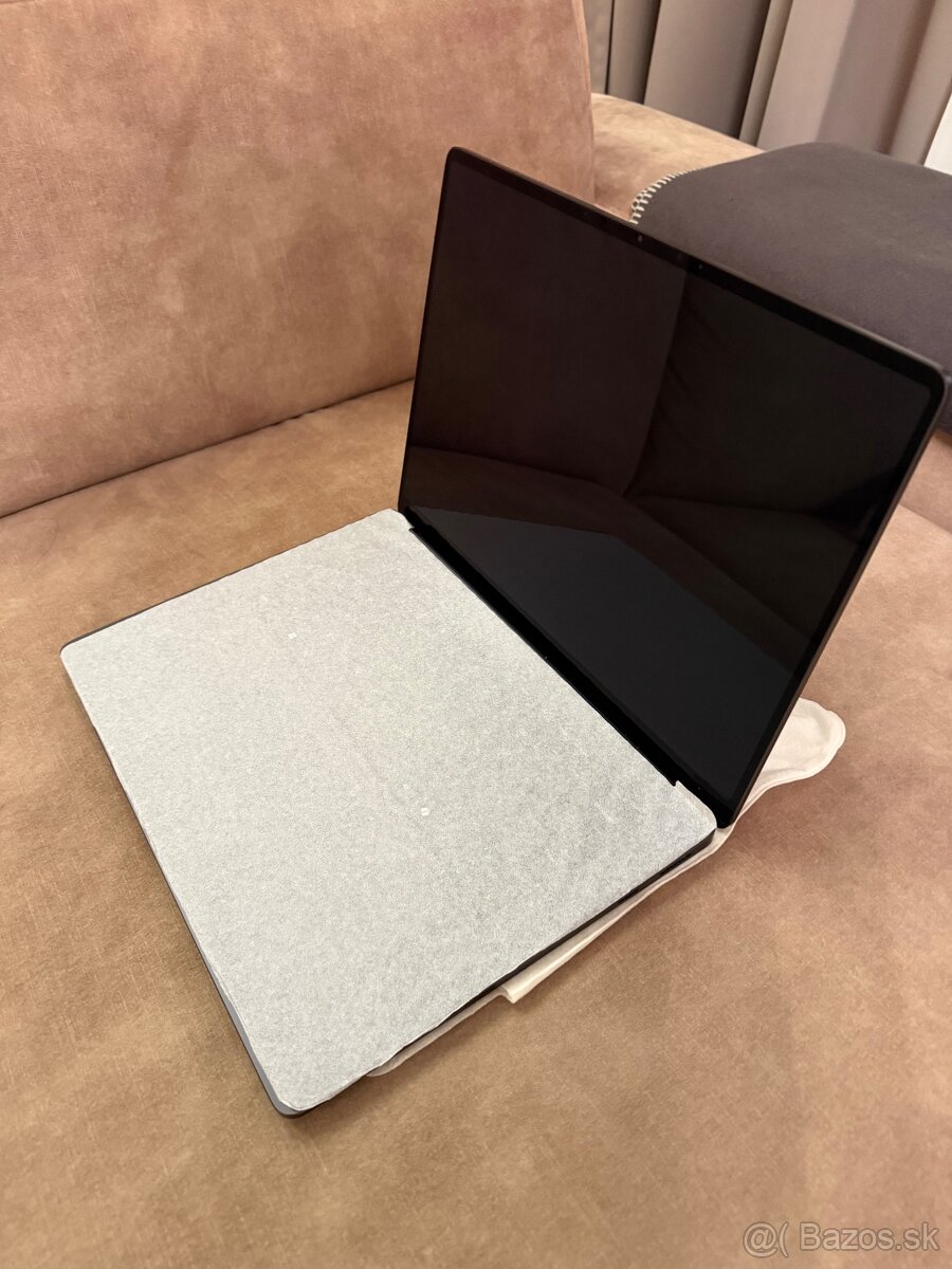 Microsoft Surface Laptop for Business 7 | Intel Core Ultra 7 - 2