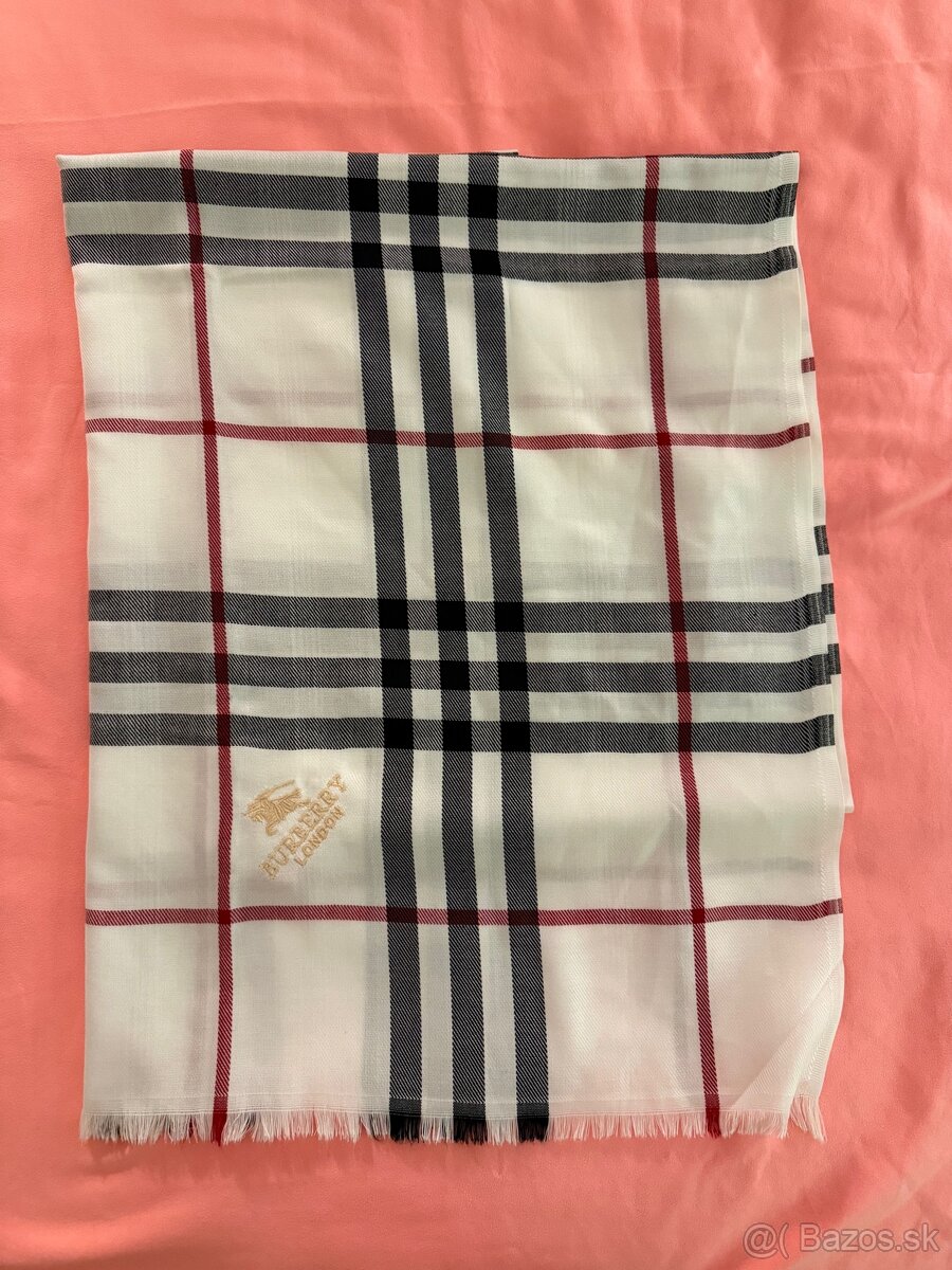 Burberry Šál - 2