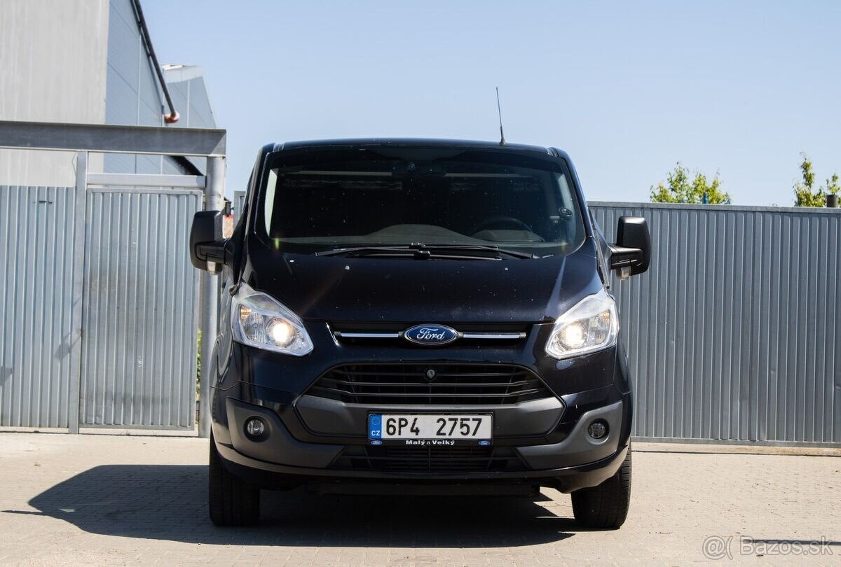 Ford Tourneo Custom - 2