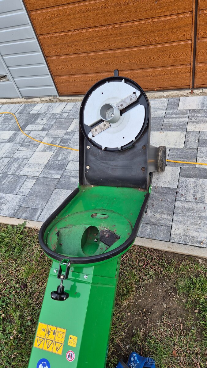 Predam drvič konarov OKAY 380V volt - 2