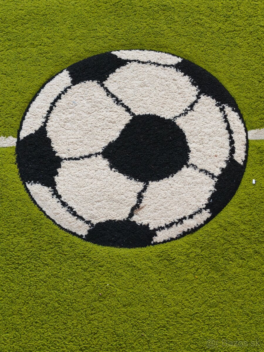 Detsky futbalovy koberec - 2