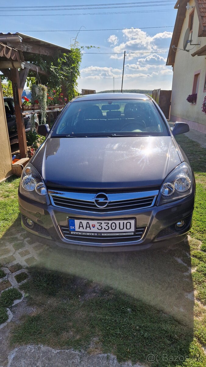 Opel Astra H 1,6 2012 - 2