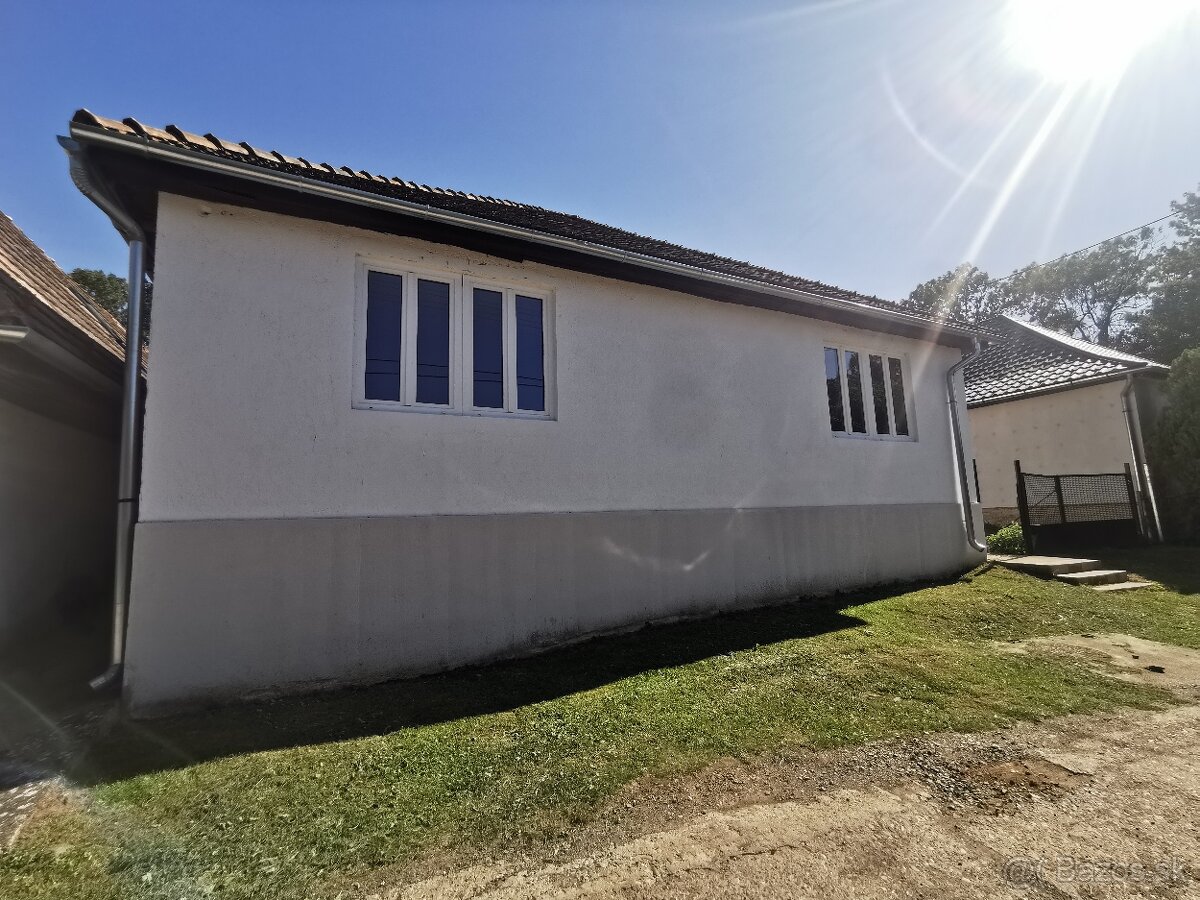 MAĎARSKO - HEJCE - PEKNÝ 4 IZBOVÝ ZREKONŠTRUOVANÝ RD - 2