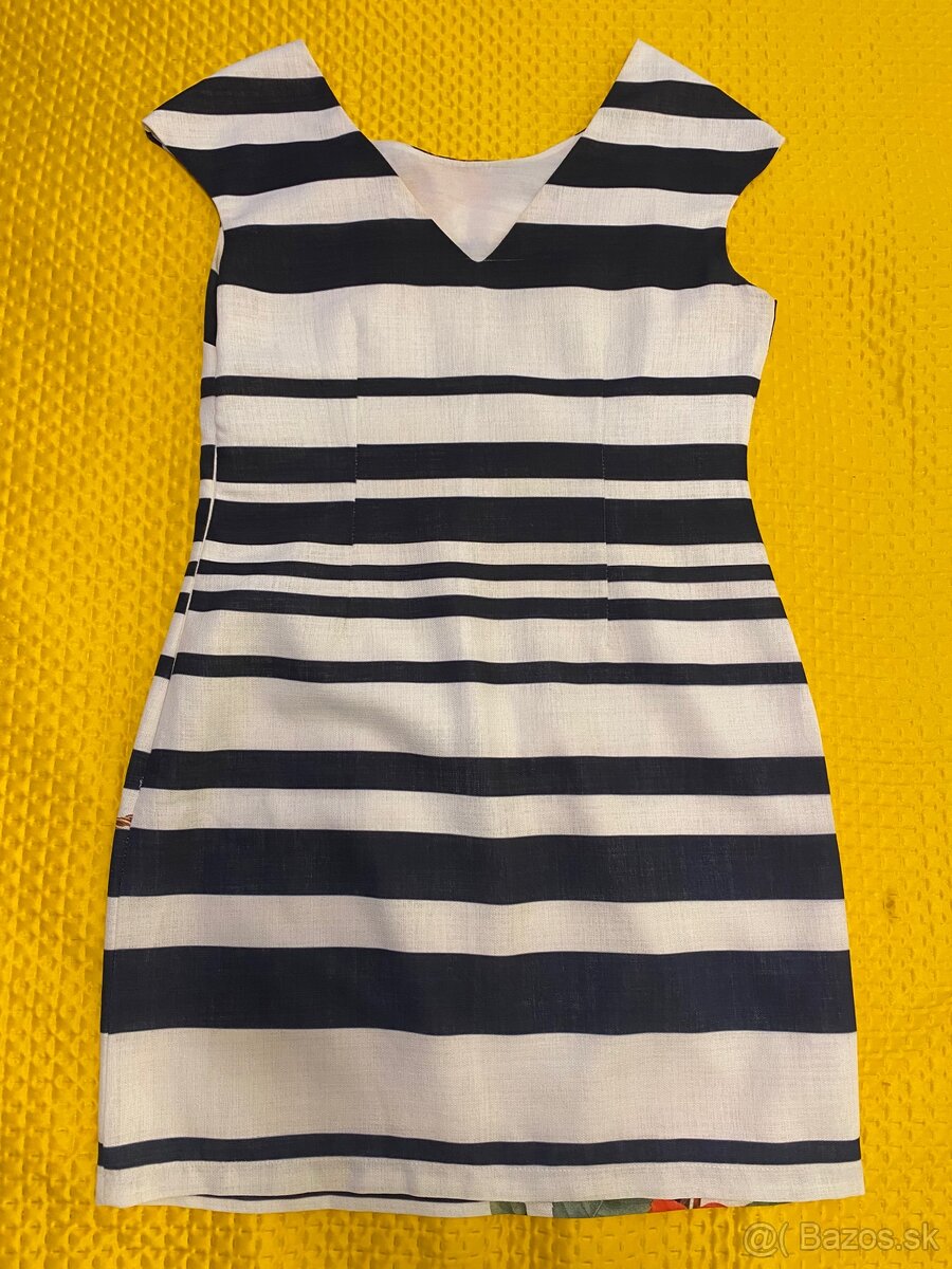 Pruhované šaty - 2