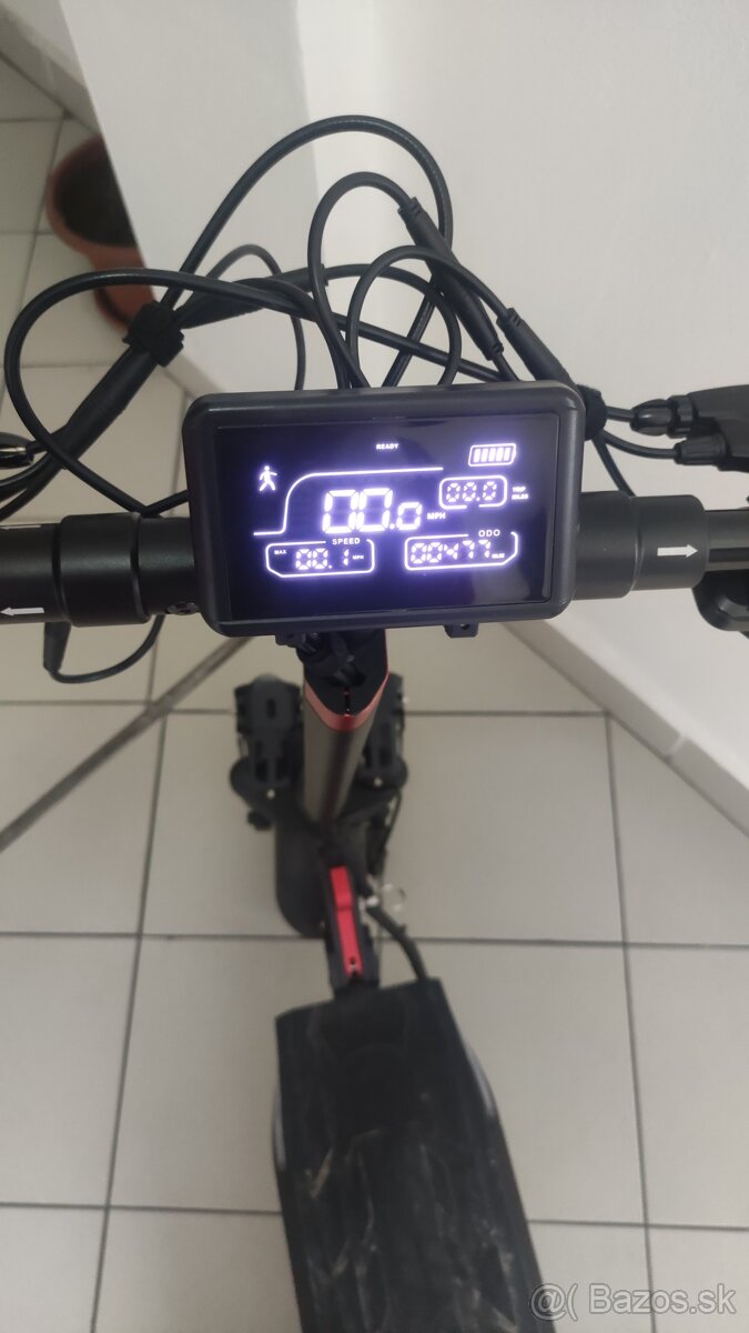 Elektrická kolobežka - 2