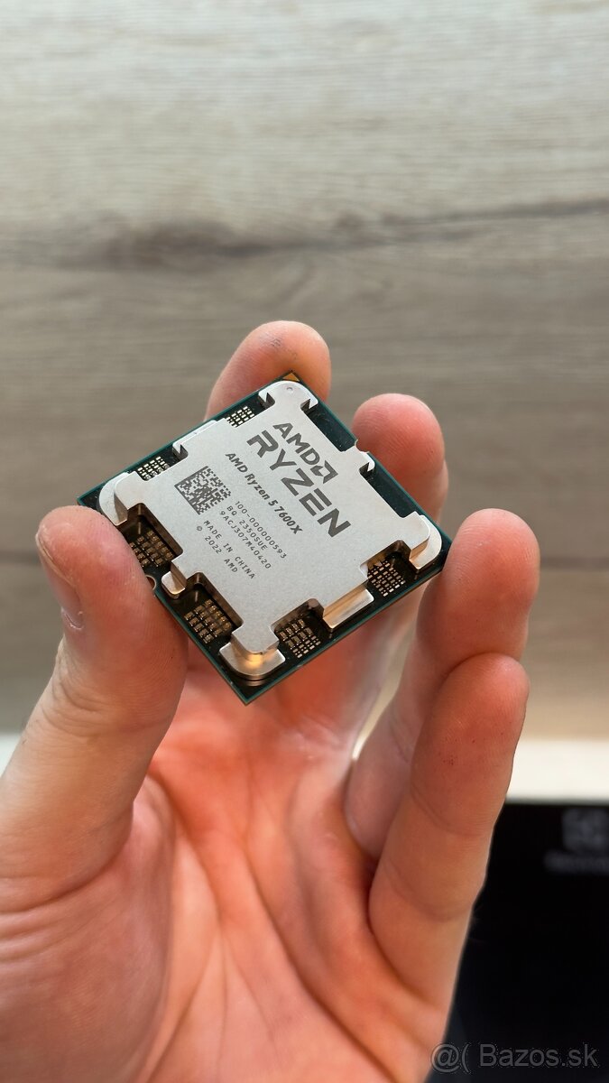 AMD Ryzen 5 7600X - 2