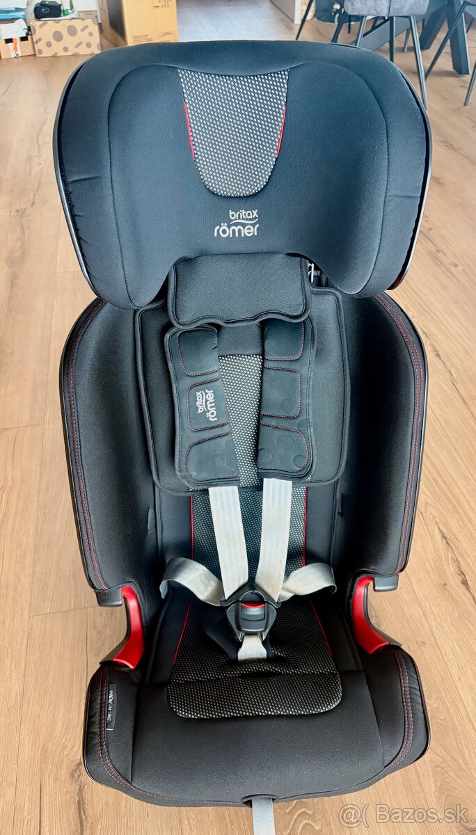 Britax Römer Advansafix IV R (Premium line) - 2