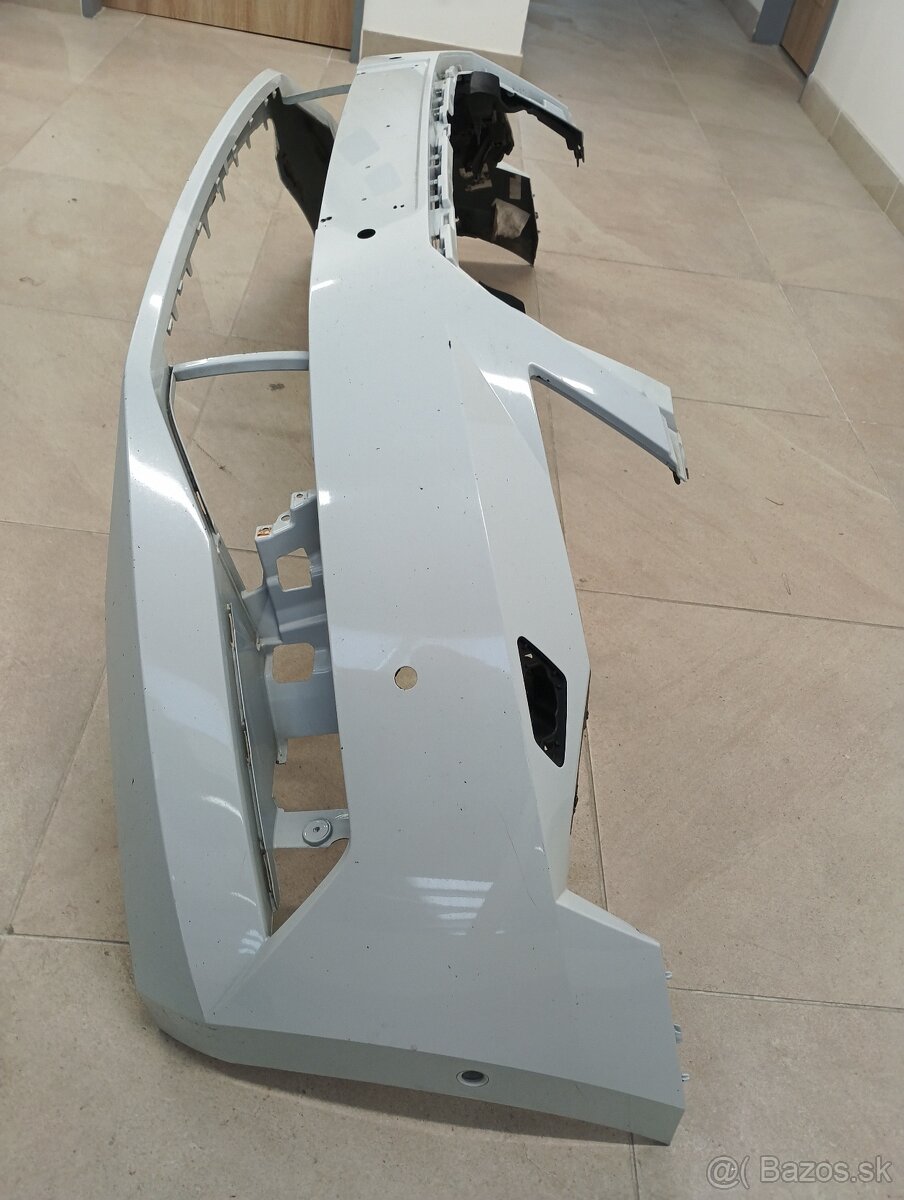 Predný nárazník Škoda Superb - 2