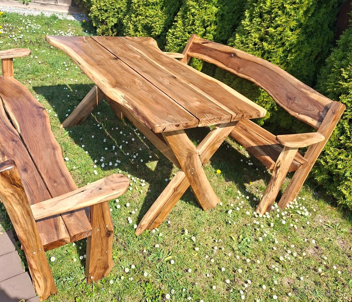 Zahradne sedenie - 2