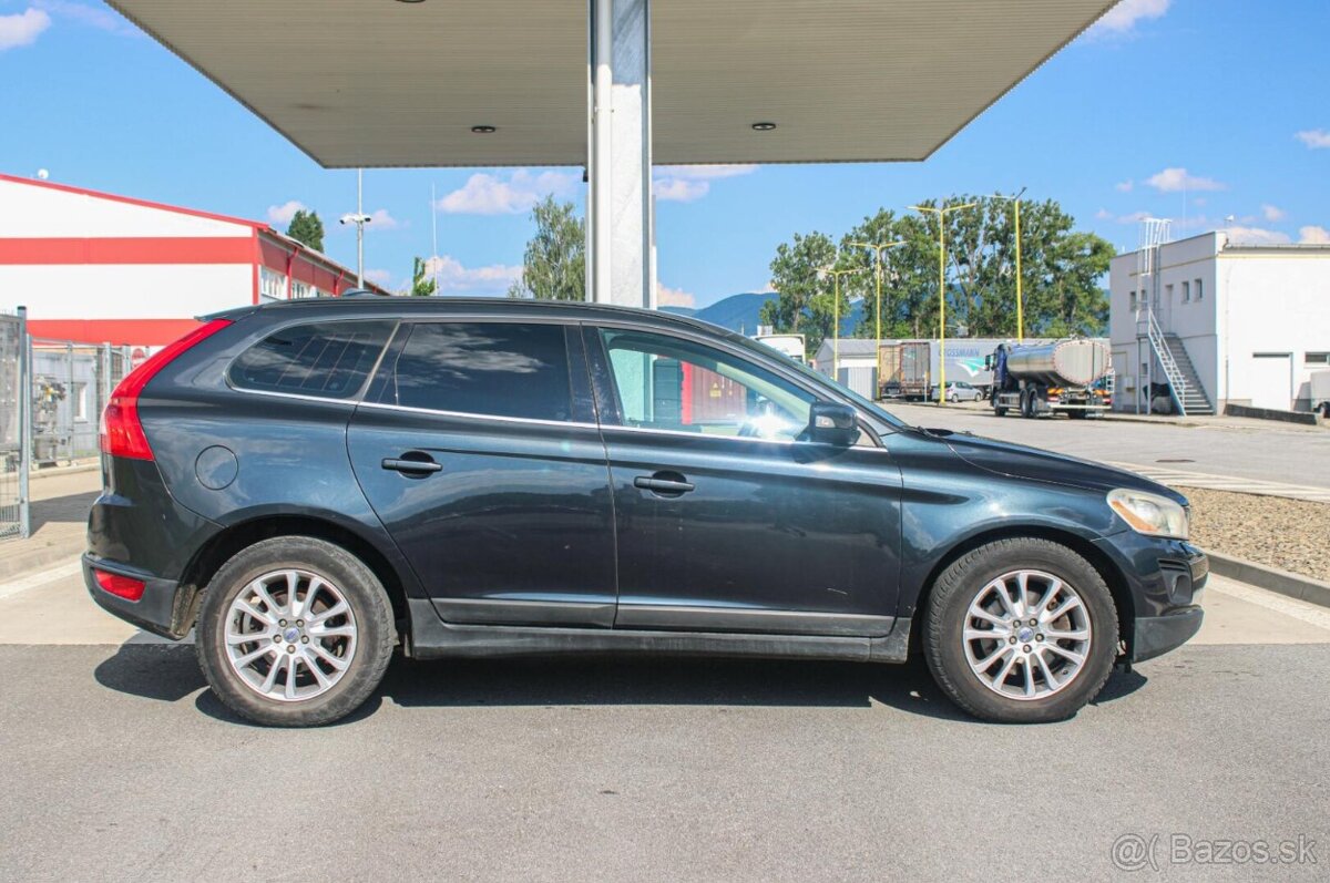 Volvo XC60 D5 AWD Geartronic - 2