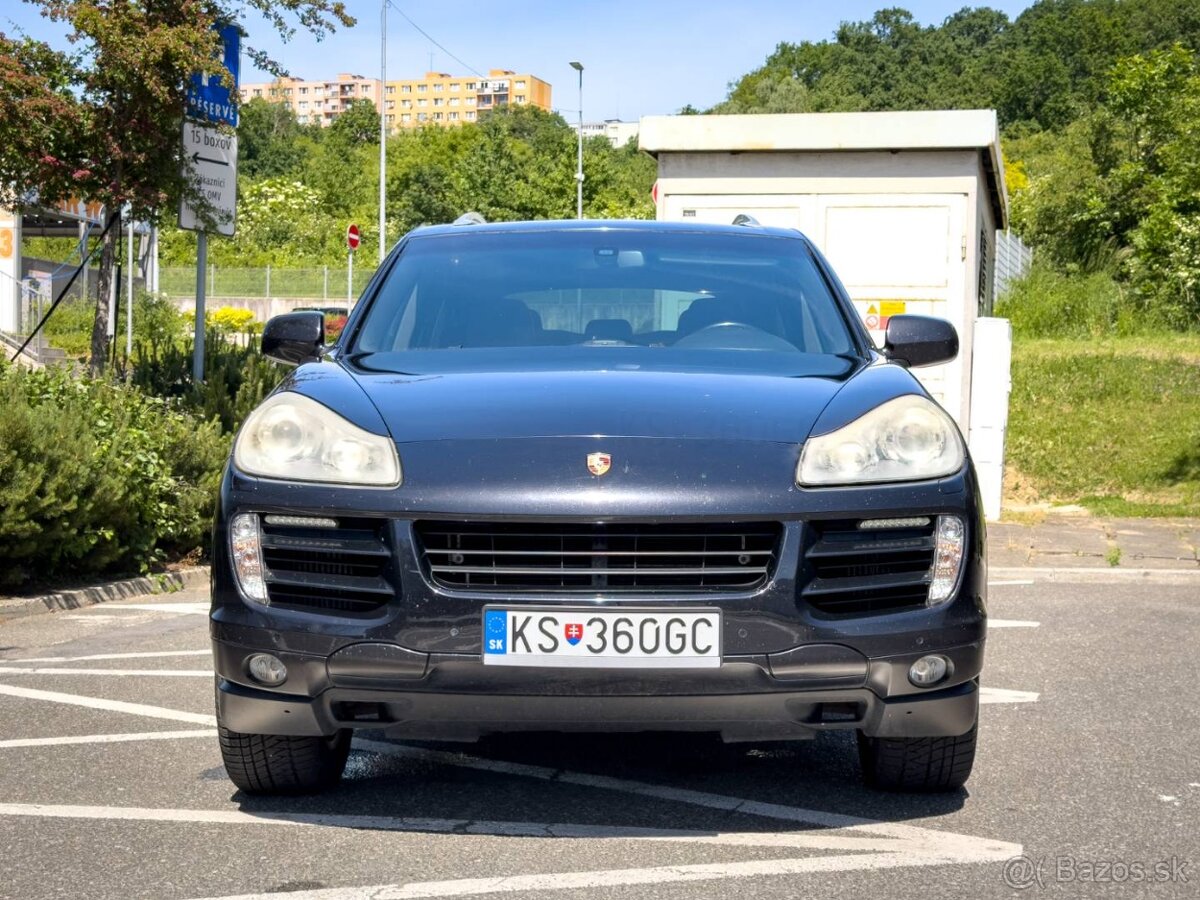 Porsche Cayenne 3.0 V6 - 2