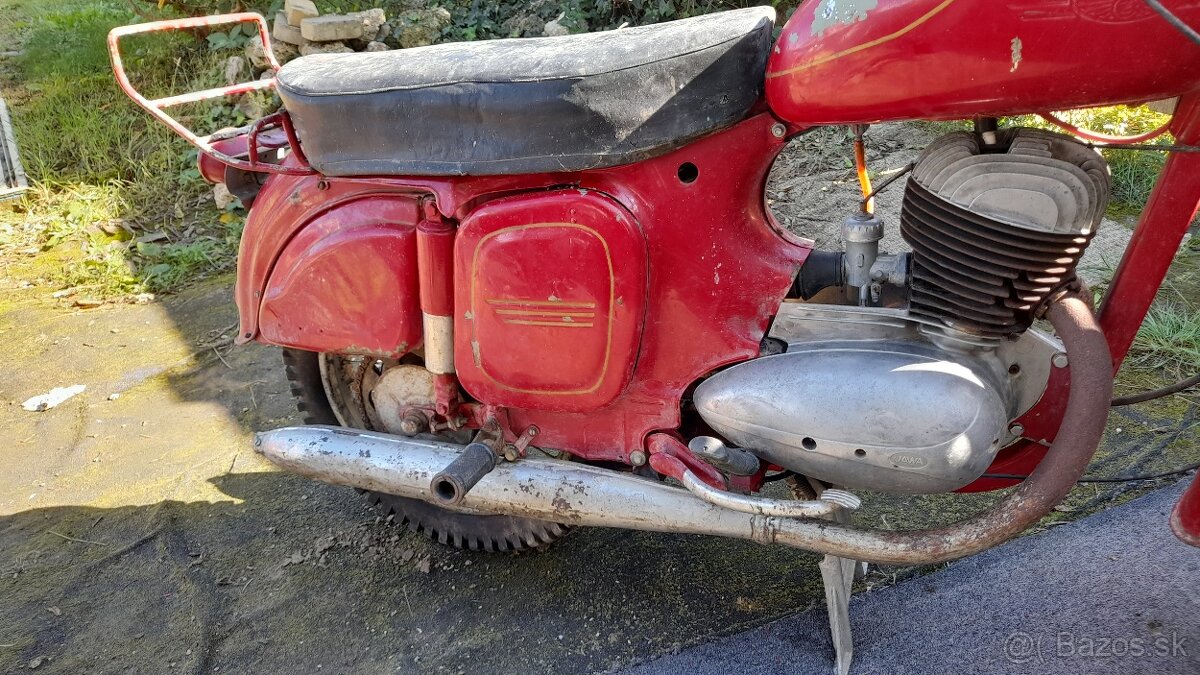 JAWA 250 - 2