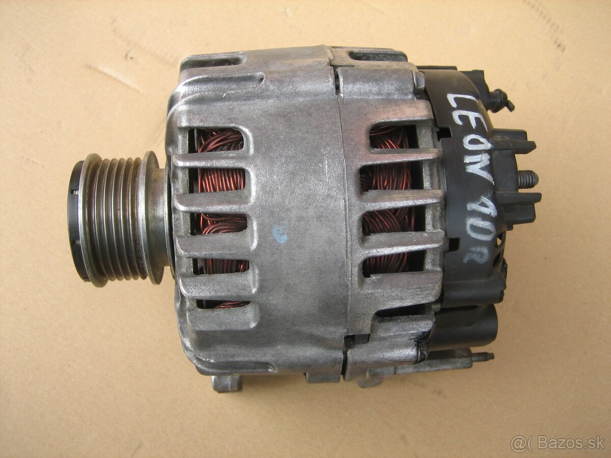 Alternátor 03L903023F 140A Valeo TG14C026 - 2