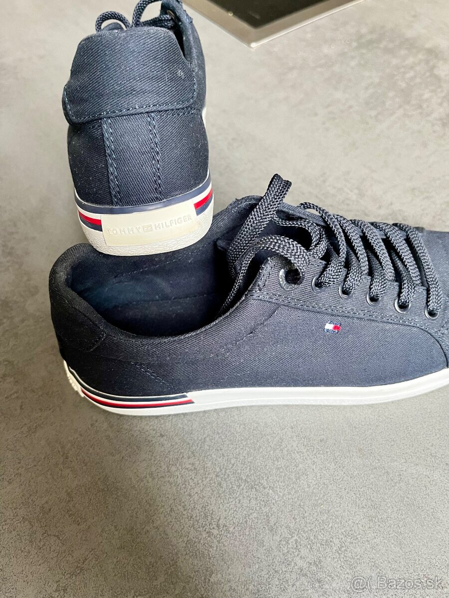 Predám tenisky Tommy Hilfiger - 2