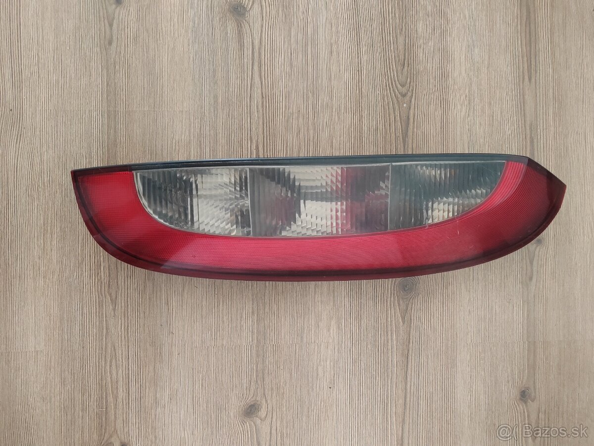 Opel Corsa C zadné svetlo - 2