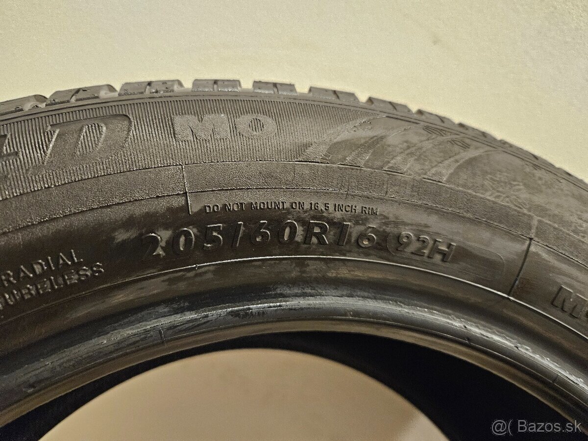 2 ks zimné DUNLOP Wintersport 4D - 205/60 r16 92H - 2