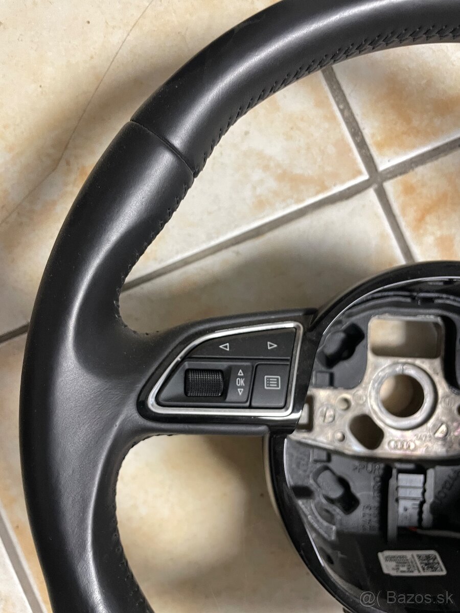 Predam AUDI A3 A4 trojramenný multifunkčný volant - 2