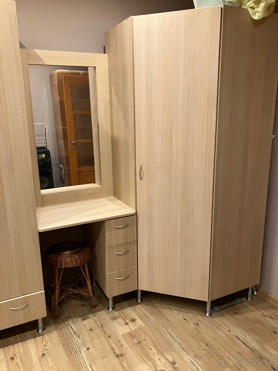 Predám spálňu - 2