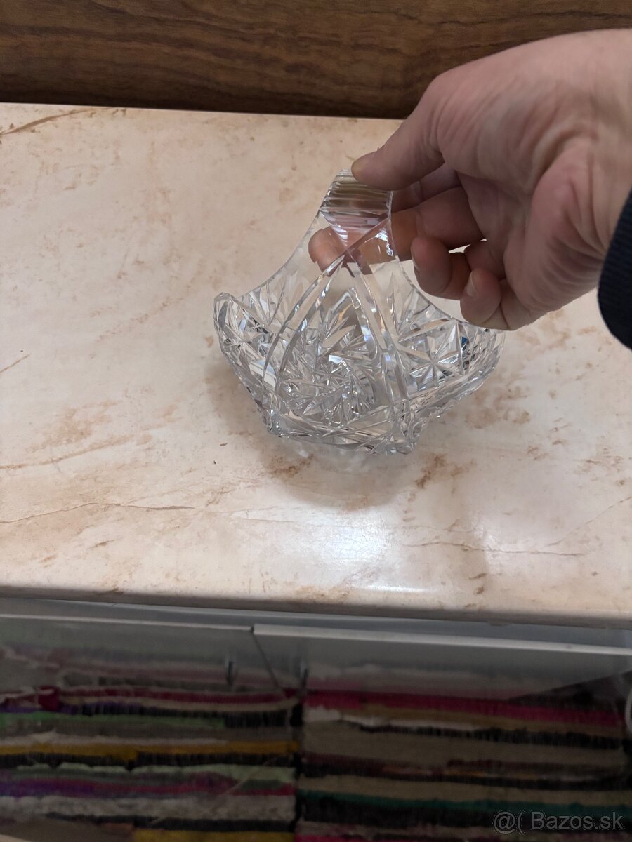 Kryštálový košík - 2