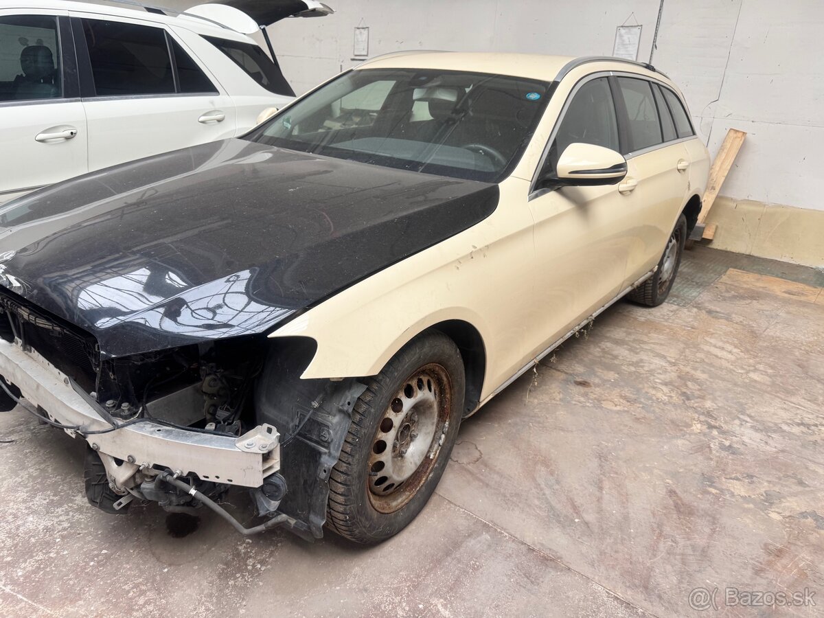 Rozpredám Mercedes E 250 w213 - 2