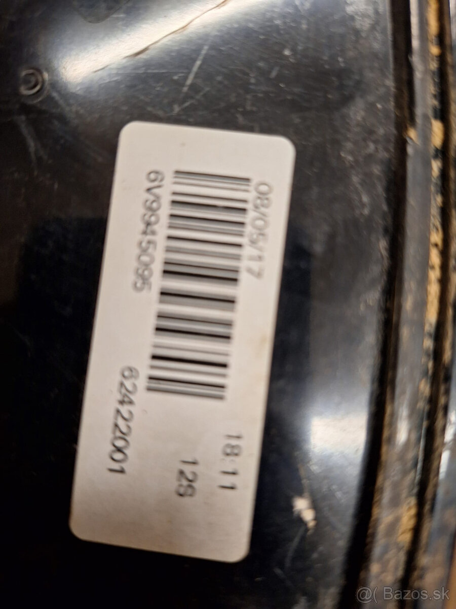 Fabia 3 prave přední světlo - 2