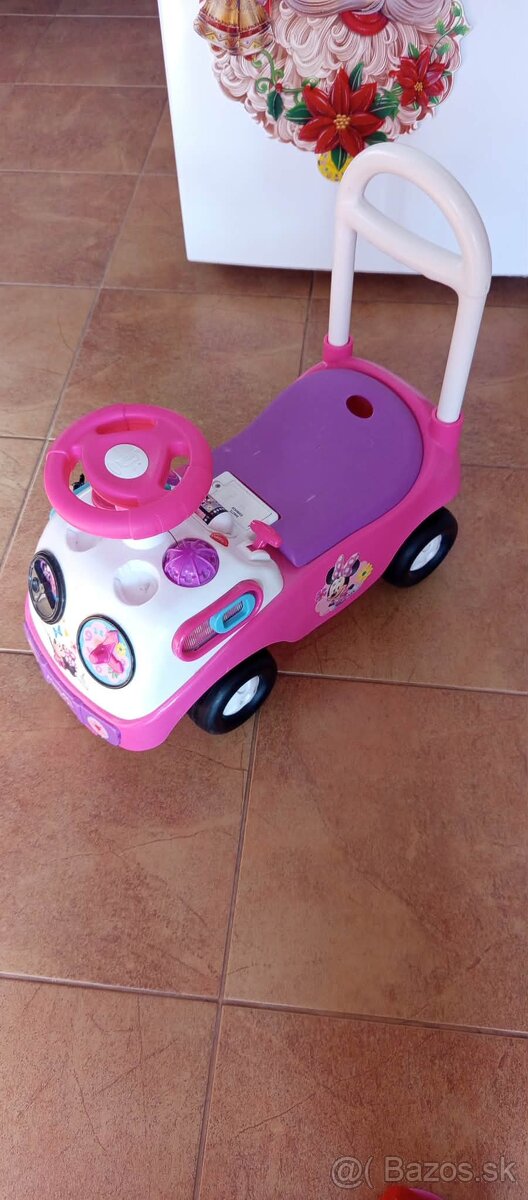 Predám odrážadlo autíčko - 2