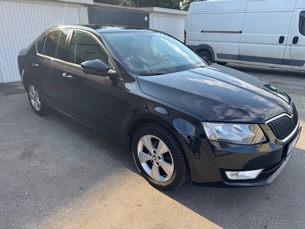 Škoda Octavia 1.6 TDI Elegance - 2