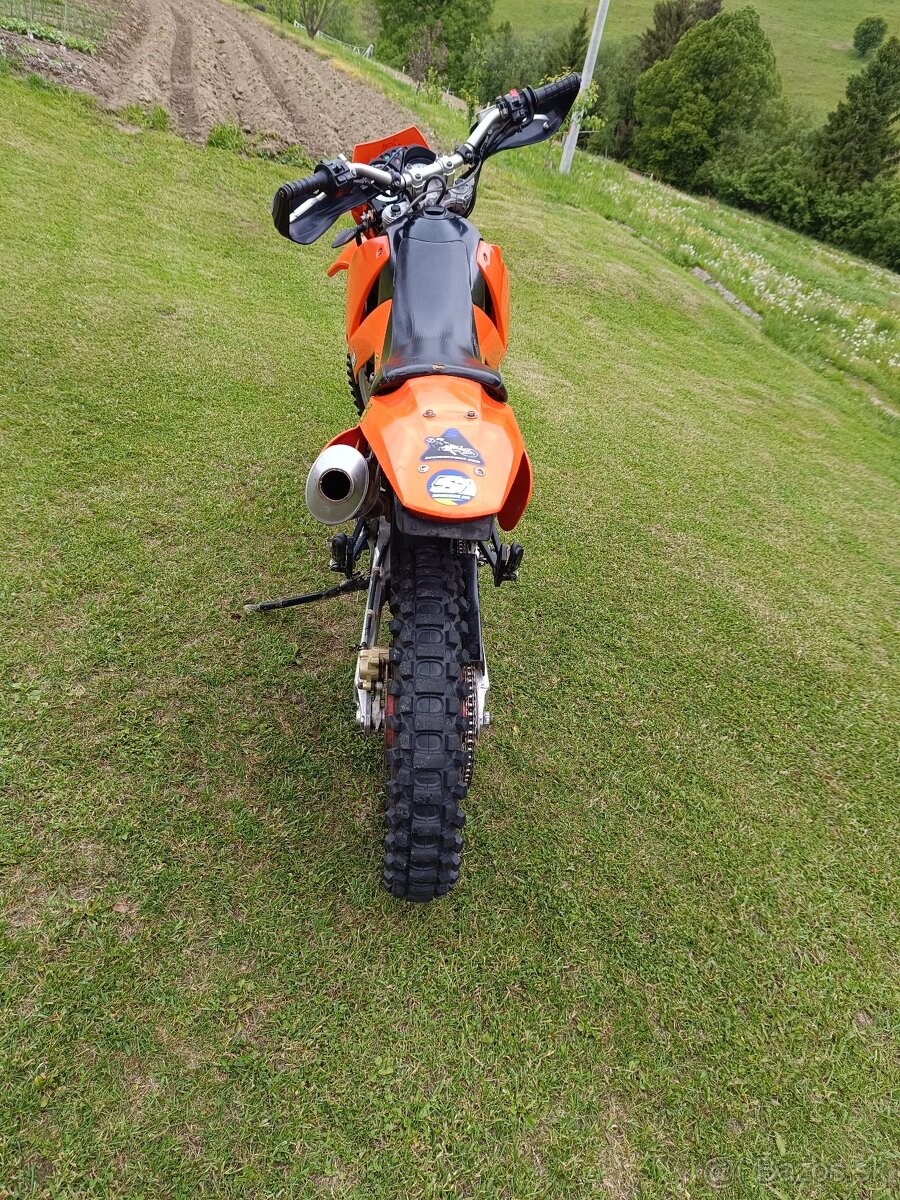 KTM LC640
