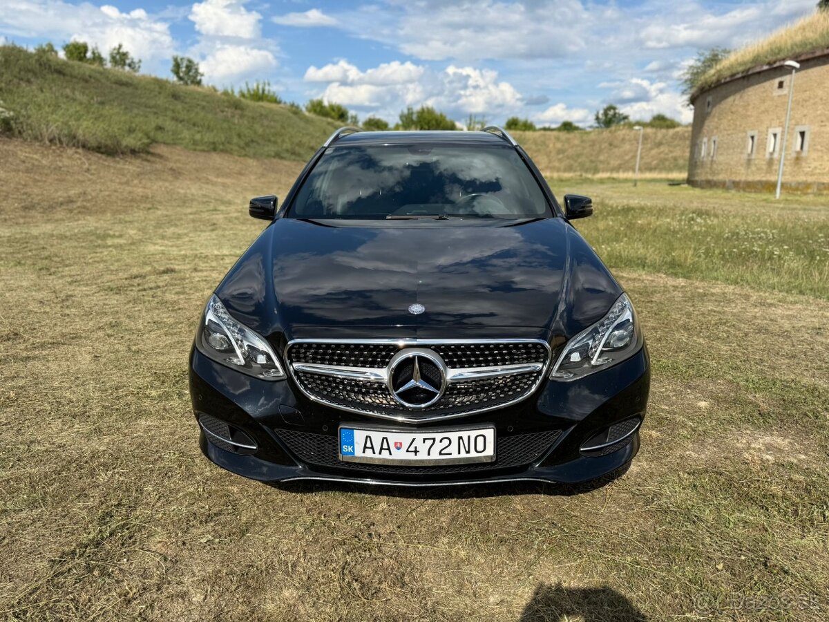 Mercedes E 300 CDI BlueTEC Elegance - 2