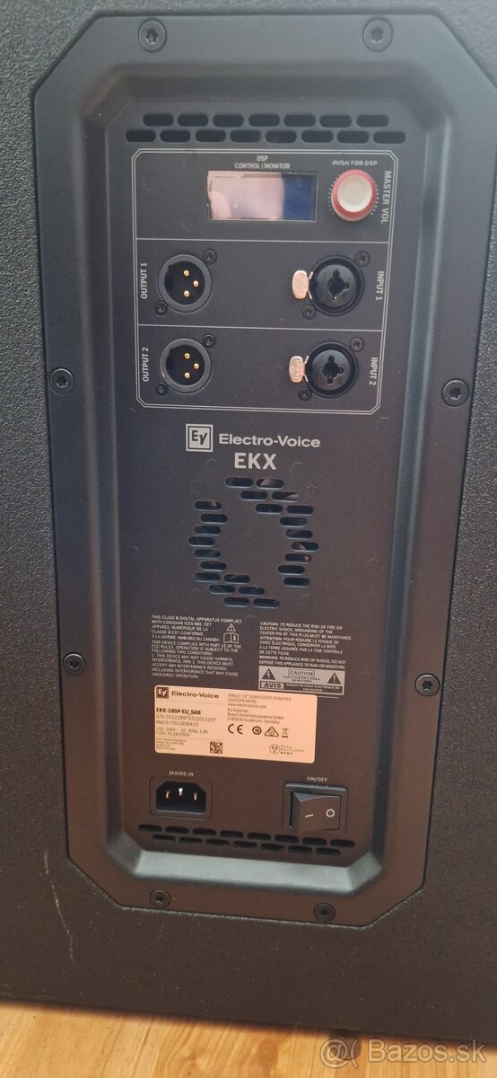 Subwoofer Elektrovoice osadený 18" reproduktorom - 2