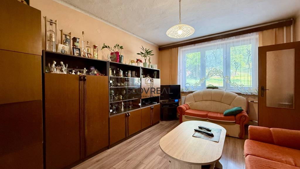 SLOVREAL: predaj 2i byt v neďaleko mesta Kremnica - 2