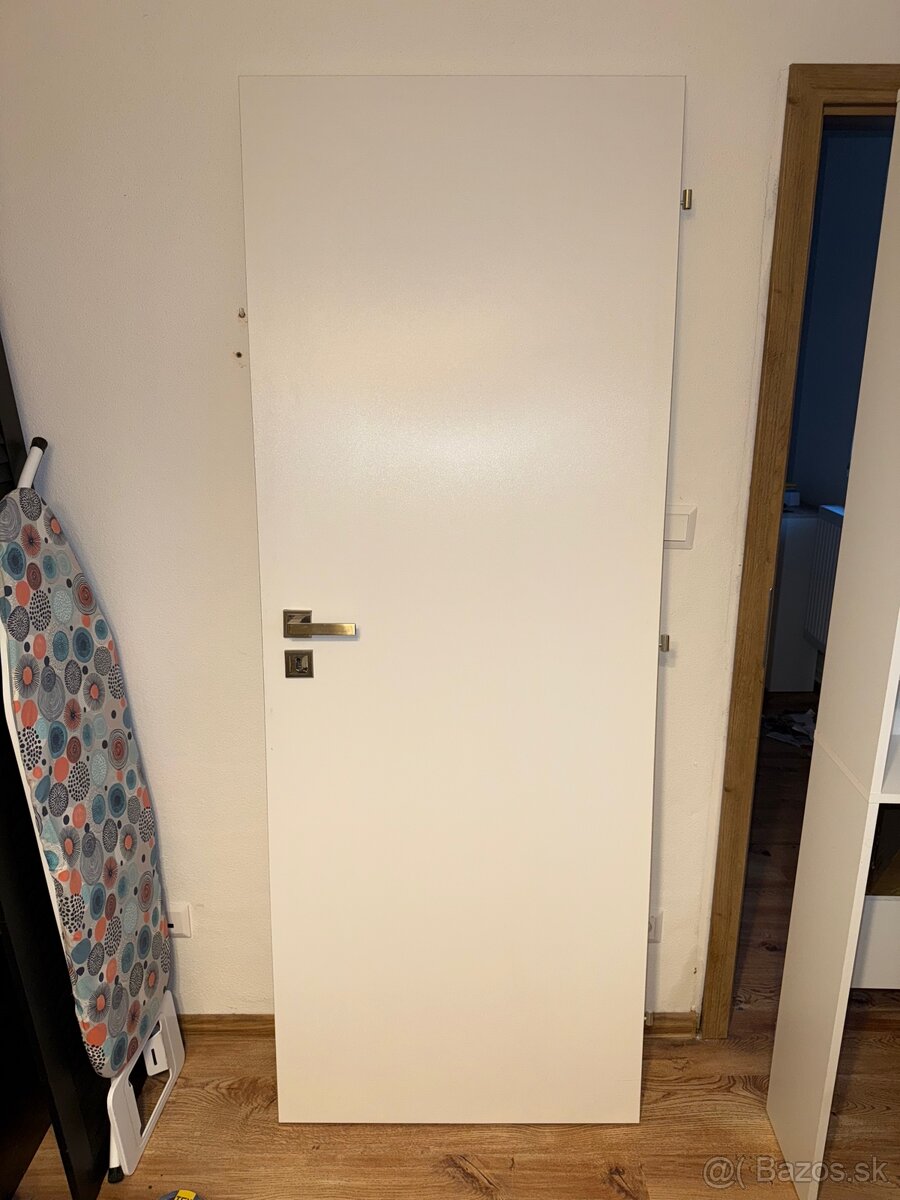 Predam biele dvere prave 1x70, 2x80 - 2