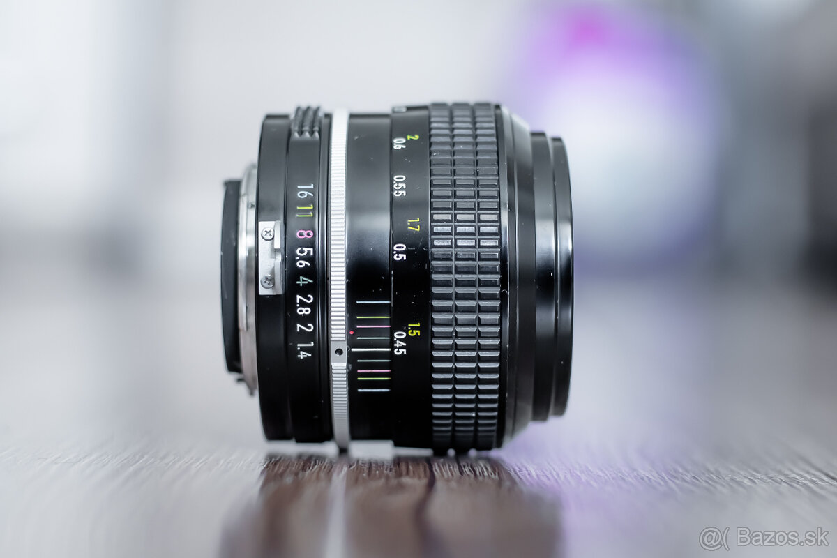 Objektív Nikon 1.4 / 50 mm - veľmi pekný stav - 2