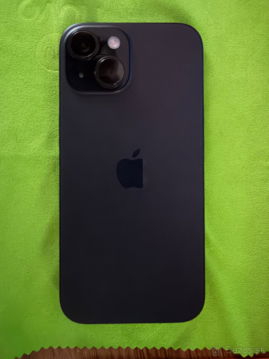 Predám IPhone 15 128gb - 2