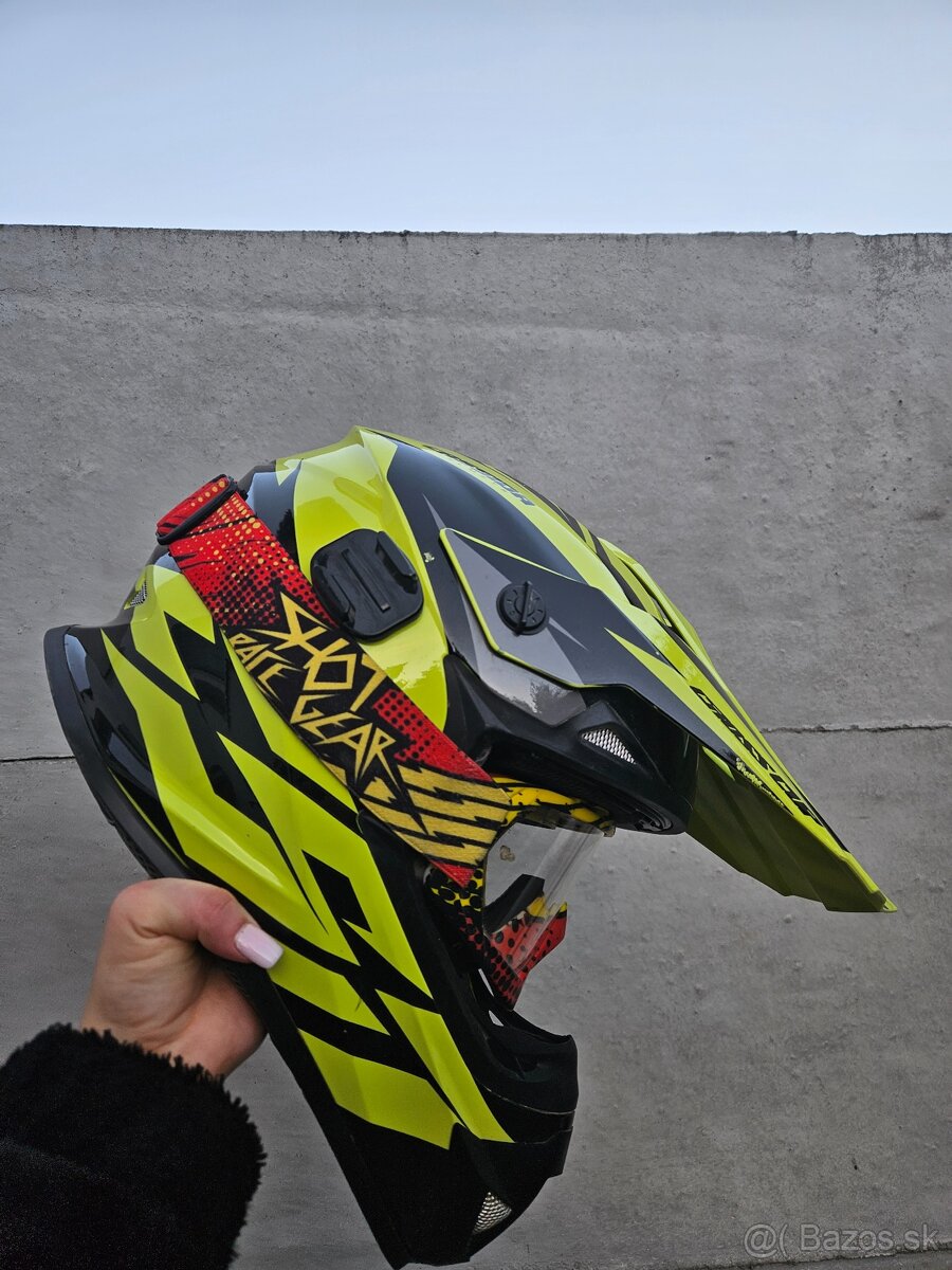 Helma na motorku - 2