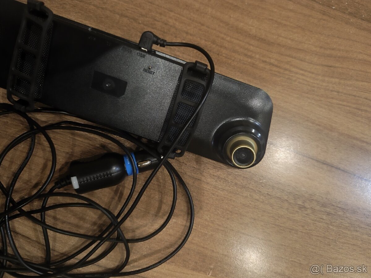 Autokamera na spätne zrkadlo - 2