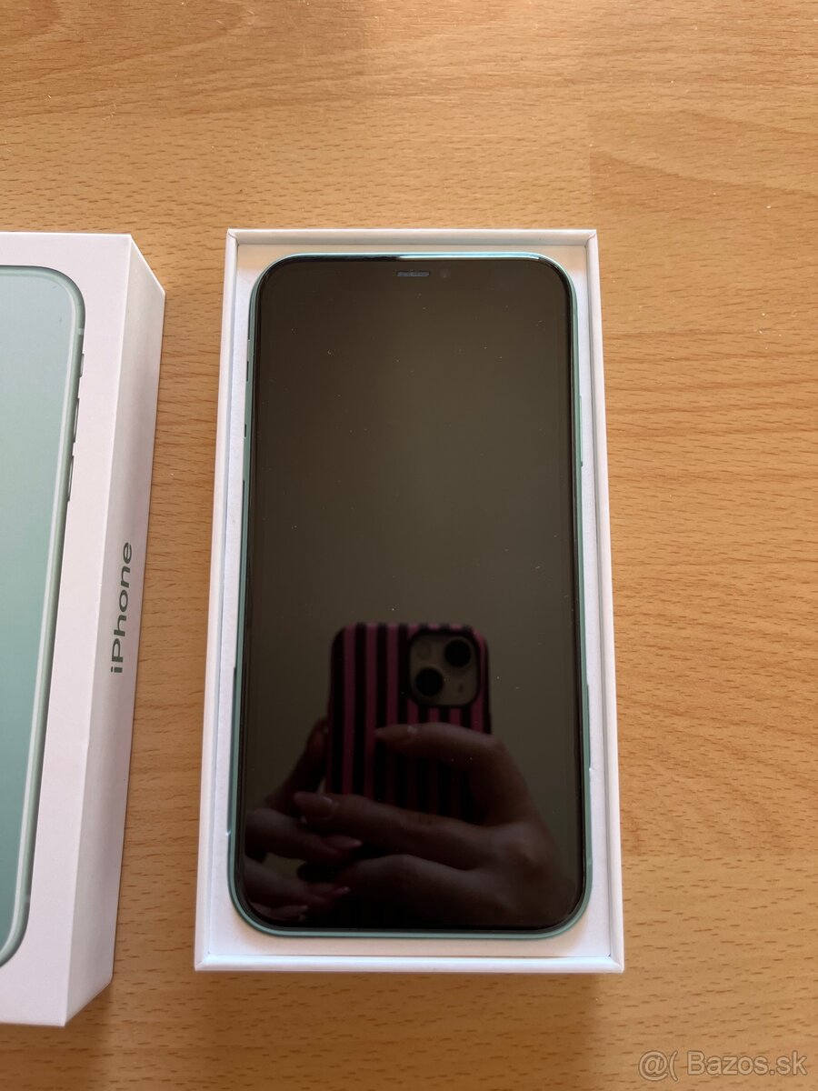 iPhone 11, 64 GB - 2