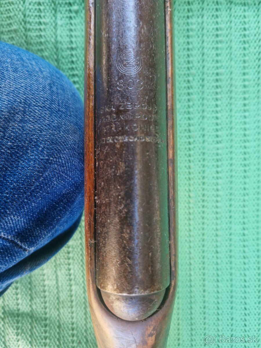 Vzduchovka ČZ 803 - 2