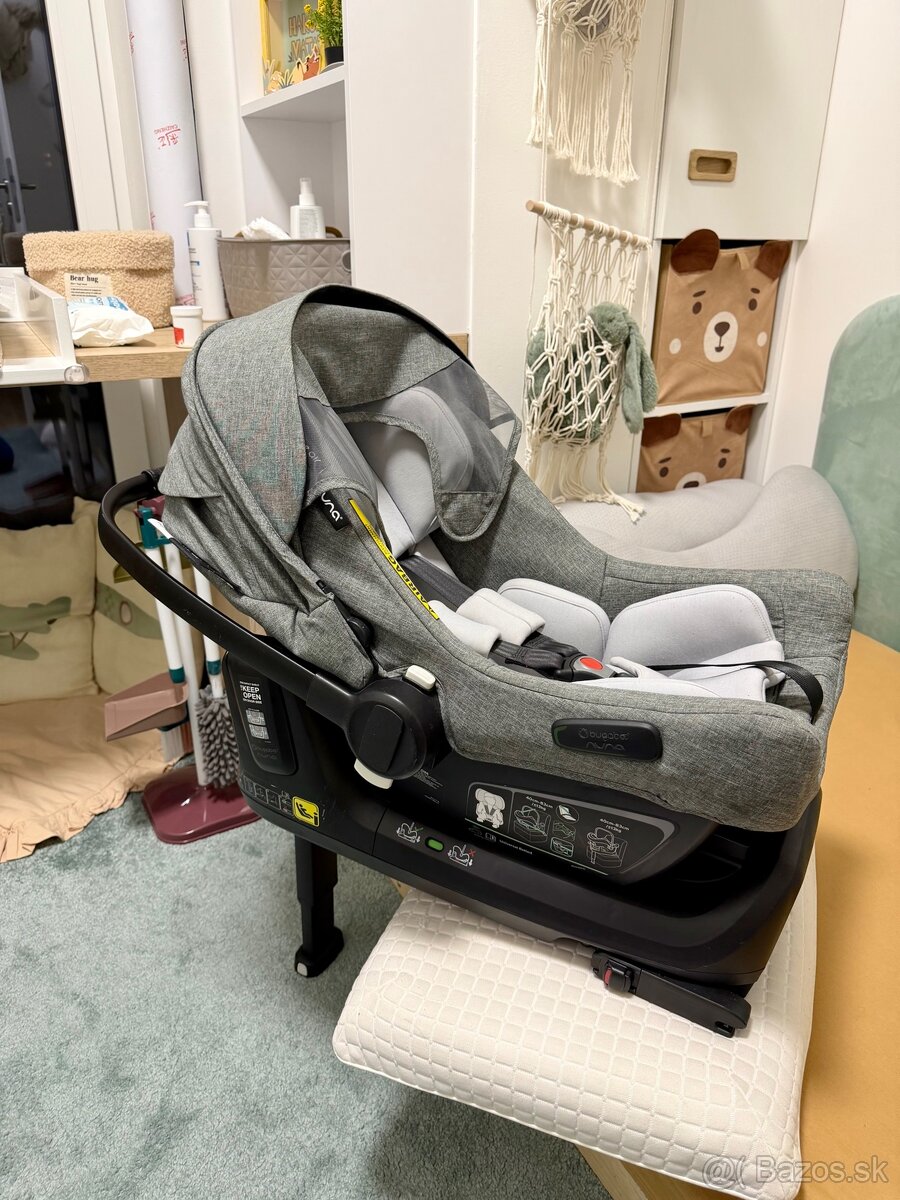 Bugaboo Turtle Air by Nuna + ISOFIX základňa – vajíčko, sivá - 2