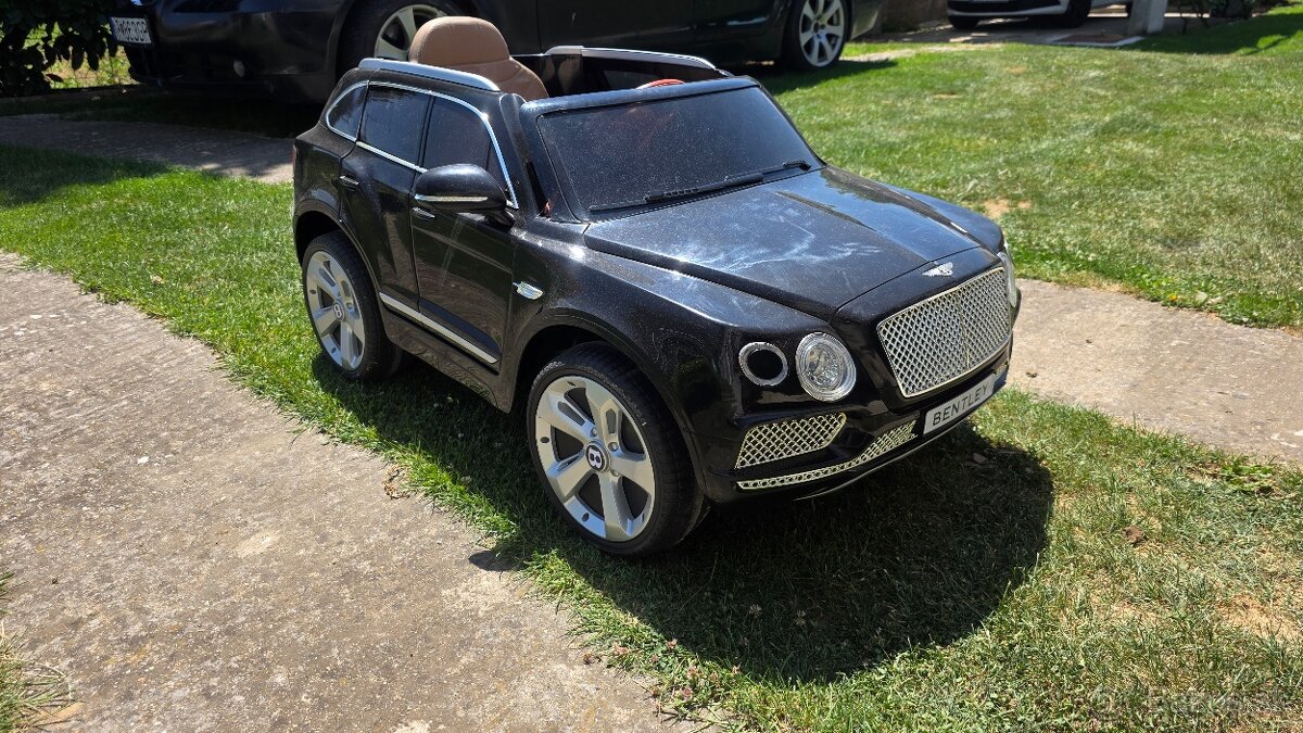 Auticko na ovladanie BENTLEY - 2